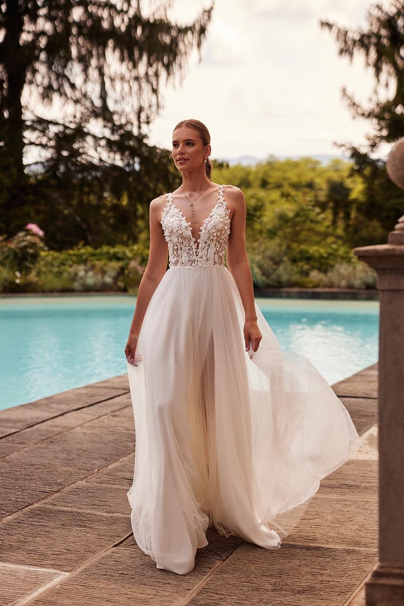 Suknia ślubna dla niskiej panny młodej