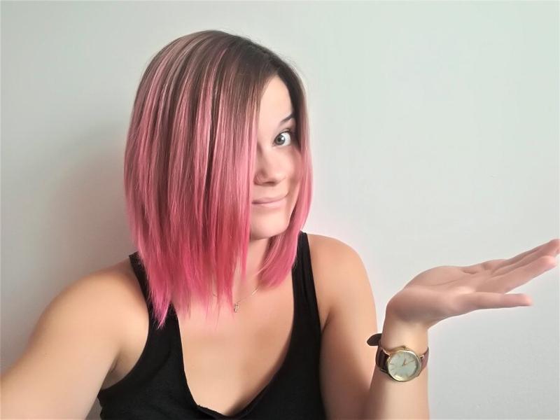 Jak farbować włosy bibułą? Przewodnik krok po kroku na YouTube