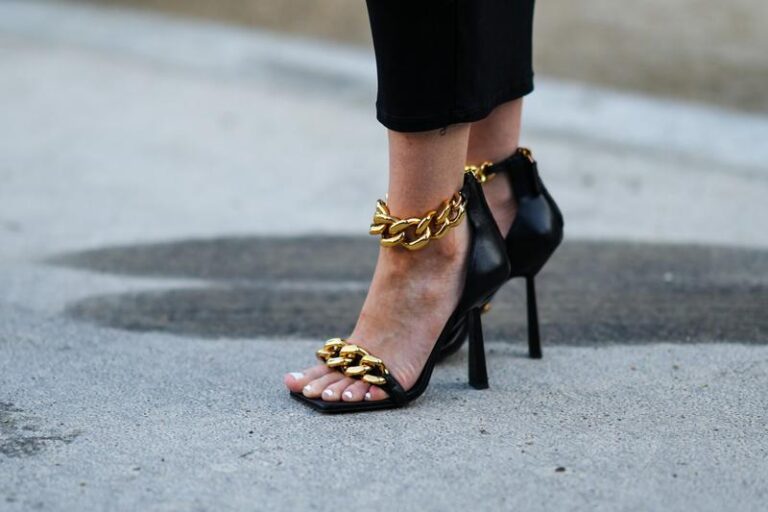 Jakie buty na 18. urodziny wybrać, aby zachwycić wszystkich?