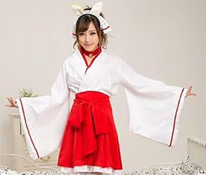 Suknia w stylu kapłanki