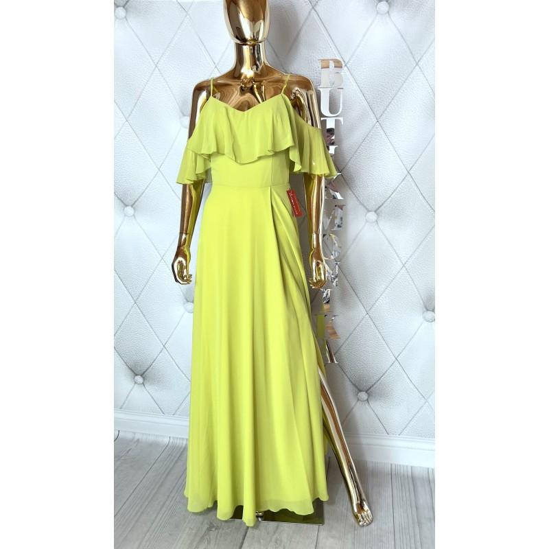 Inspirujące stylizacje: jakie buty do limonkowej sukienki na wesele wybrać?