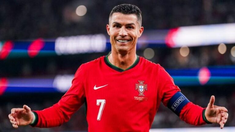 Jakiego rozmiaru buta używa Ronaldo? Odkryj tajemnice piłkarskiego stylu!